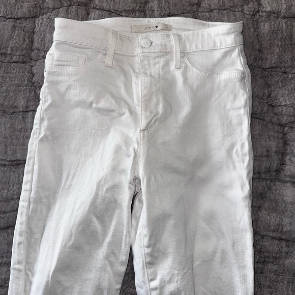 Joe’s Jeans - Skinny/Straight Leg - White Jeans - Size 25 - Picture 5 of 6